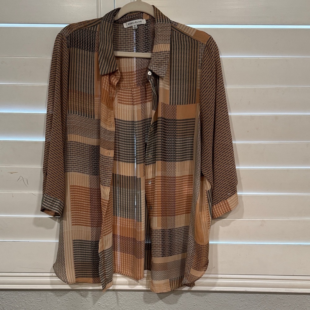 Rose & Olive Geometric Pattern Top